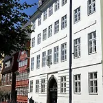 아파트 Christianshavn Canalside Luxury 코펜하겐