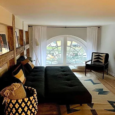 Christianshavn Canalside Luxury Appartement *