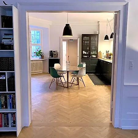 Christianshavn Canalside Luxury